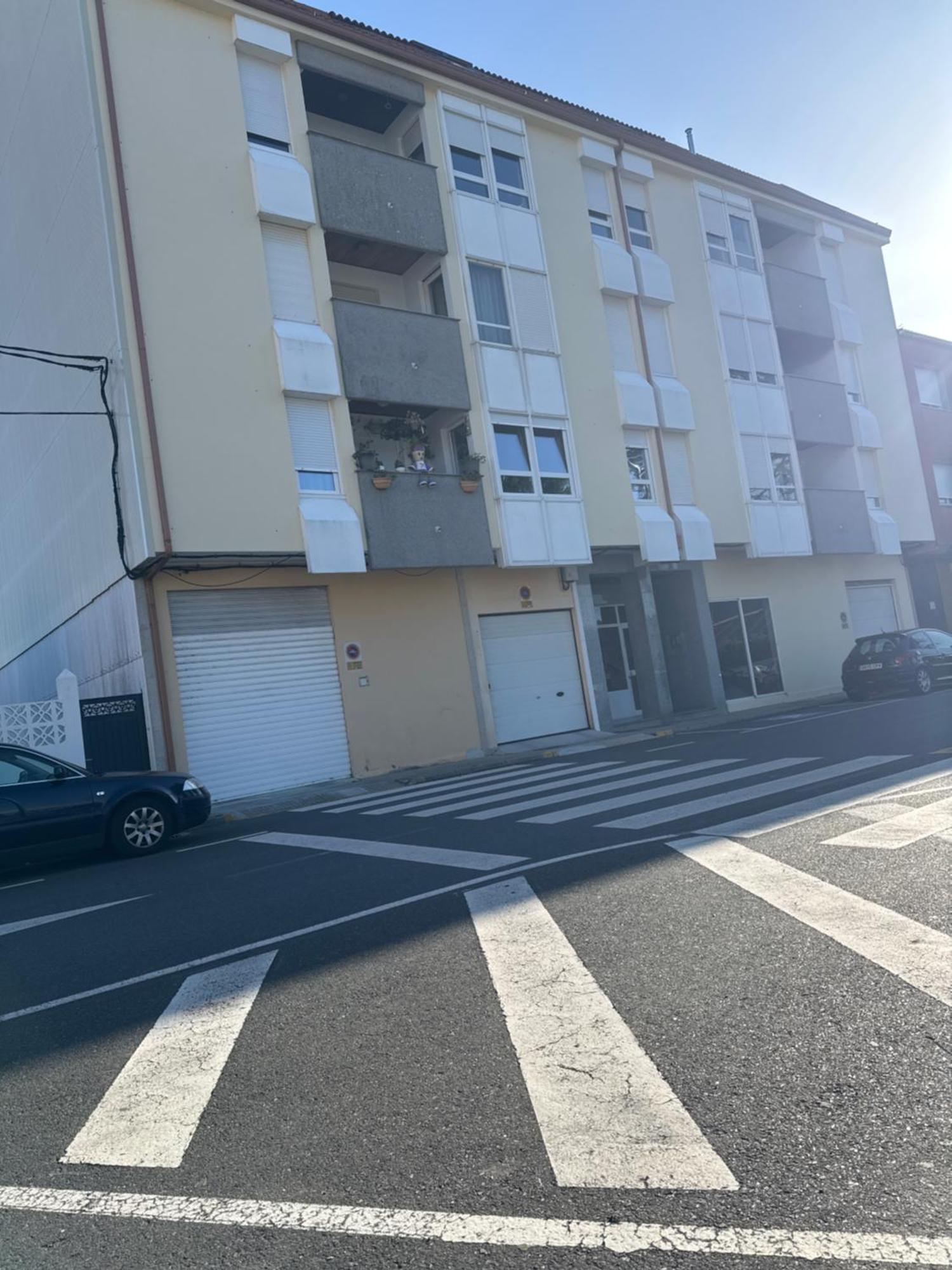 Edificio Los Naranjos Serra De Outes Dış mekan fotoğraf